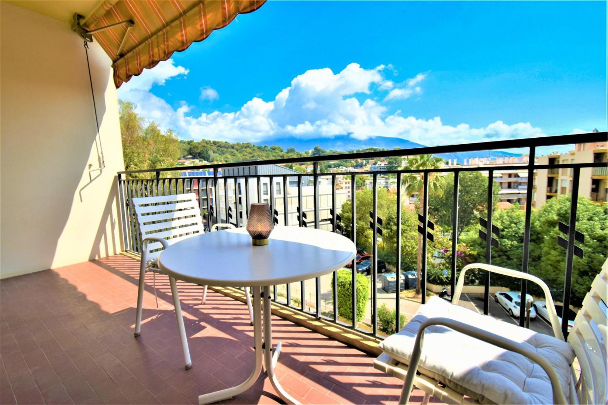 L'Orangerie - Proche Mer - Terrasse - Parking Prive - Clim Roquebrune-Cap-Martin Bagian luar foto